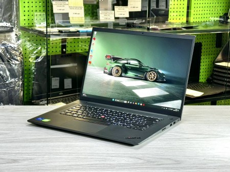 Lenovo Thinkpad P1 Gen6 2